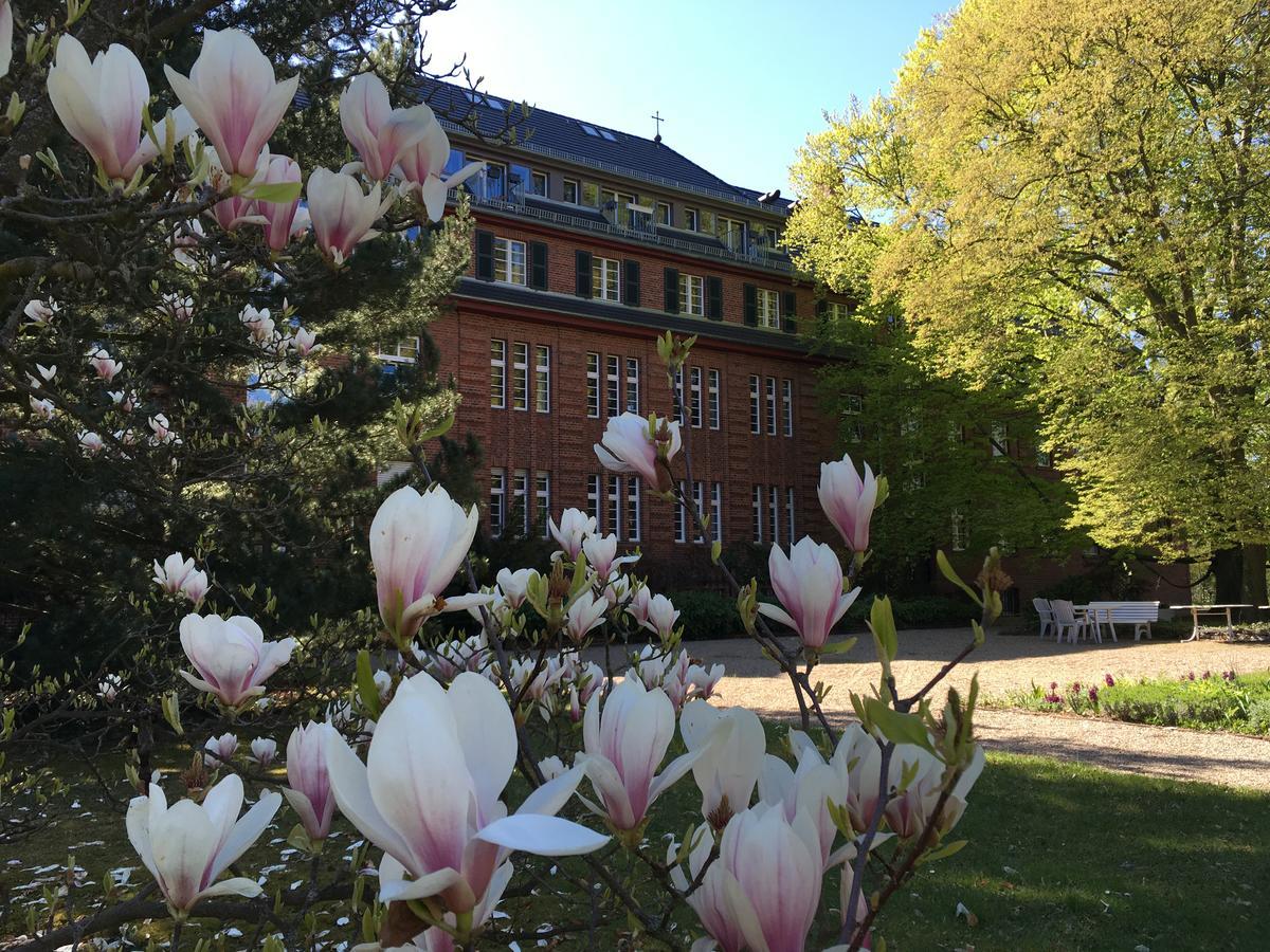 Gaeste- Und Tagungshaus Am Glockengarten Berlín Exterior foto